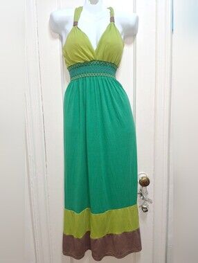 Fashion Instincts Women’s Halter Maxi Dress Green Colorblock Empire Waist Padded
